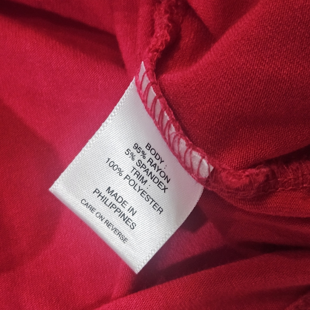 New‎ York And Company Top Womens XS Red Tiered Stretch Blouse Flowy Lined - Picture 4 of 5